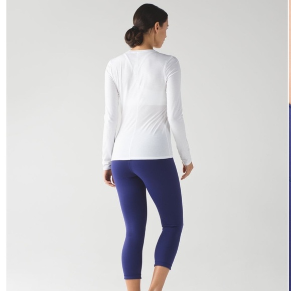 Lululemon Wunder Under Crop III (Reversible) - Picture 2 of 9